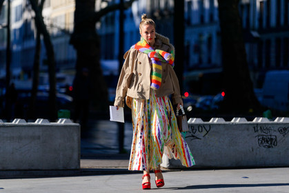 beige jacket, chloe king, graphic dress, graphic skirt, high heels, leather shoes, multicolor dress, multicolor skirt, multicolor sweater, printed dress, printed skirt, printed sweater, red shoes, striped sweater, tied up sweater, white skirt, PARIS, PFW, street style, jonathan paciullo, FW, frenchystyle, fashion week, AUTUMN WINTER 2019-2020, AW 19-20, FALL WINTER 2019-2020, FW 19-20, horizontal, atmosphere details, full length
