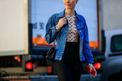 black bag, black pants, blue denim, chanel handbag, denim jacket, graphic jacket, graphic top, leather bag, marine serre, nude top, printed jacket, printed top, trousers, fashion week, frenchystyle, FW, jonathan paciullo, street style, PFW, PARIS, AUTUMN WINTER 2019-2020, AW 19-20, FALL WINTER 2019-2020, FW 19-20, horizontal, atmosphere details, detail