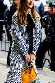 bow collar, graphic dress, grey dress, layers, leather bag, orange bag, printed dress, striped dress, fashion week, frenchystyle, FW, jonathan paciullo, street style, LFW, LONDON, SPRING SUMMER 2019, SS 19, vertical, detail, atmosphere details