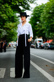 AUTUMN WINTER 2016-2017, AW 16-17, black hat, black pants, earrings, FALL WINTER 2016-2017, fashion week, frenchystyle, full length, FW, FW 16-17, HAUTE COUTURE, high waist, jonathan paciullo, MENSWEAR, PARIS, PFW, red lips, rolled up sleeves, street style, trousers, turban, ulyana sergeenko, vertical, white shirt, wide pants