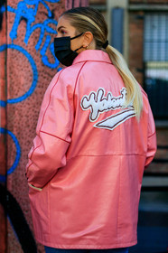 pink leather jacket, embroidered jacket, letter embroidered jacket, sportswear jacket, back details, close up detail, valentino jacket, bombers jacket, covid face mask, street style, jonathan paciullo, FW, frenchystyle, fashion week, MFW, MILAN, SPRING SUMMER 2021, SS 21, vertical, detail