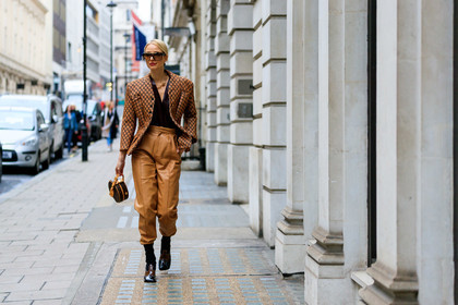 beige jacket, black shoes, brown bag, camel pants, checked, graphic bag, graphic jacket, leather bag, leather jacket, leather pants, leather shoes, leonie hanne, louis vuitton, monogram, necklace, plaid, printed bag, printed jacket, sunglasses, trousers, street style, jonathan paciullo, FW, frenchystyle, fashion week, LFW, LONDON, AUTUMN WINTER 2019-2020, AW 19-20, FW 19-20, FALL WINTER 2019-2020, horizontal, atmosphere details, full length