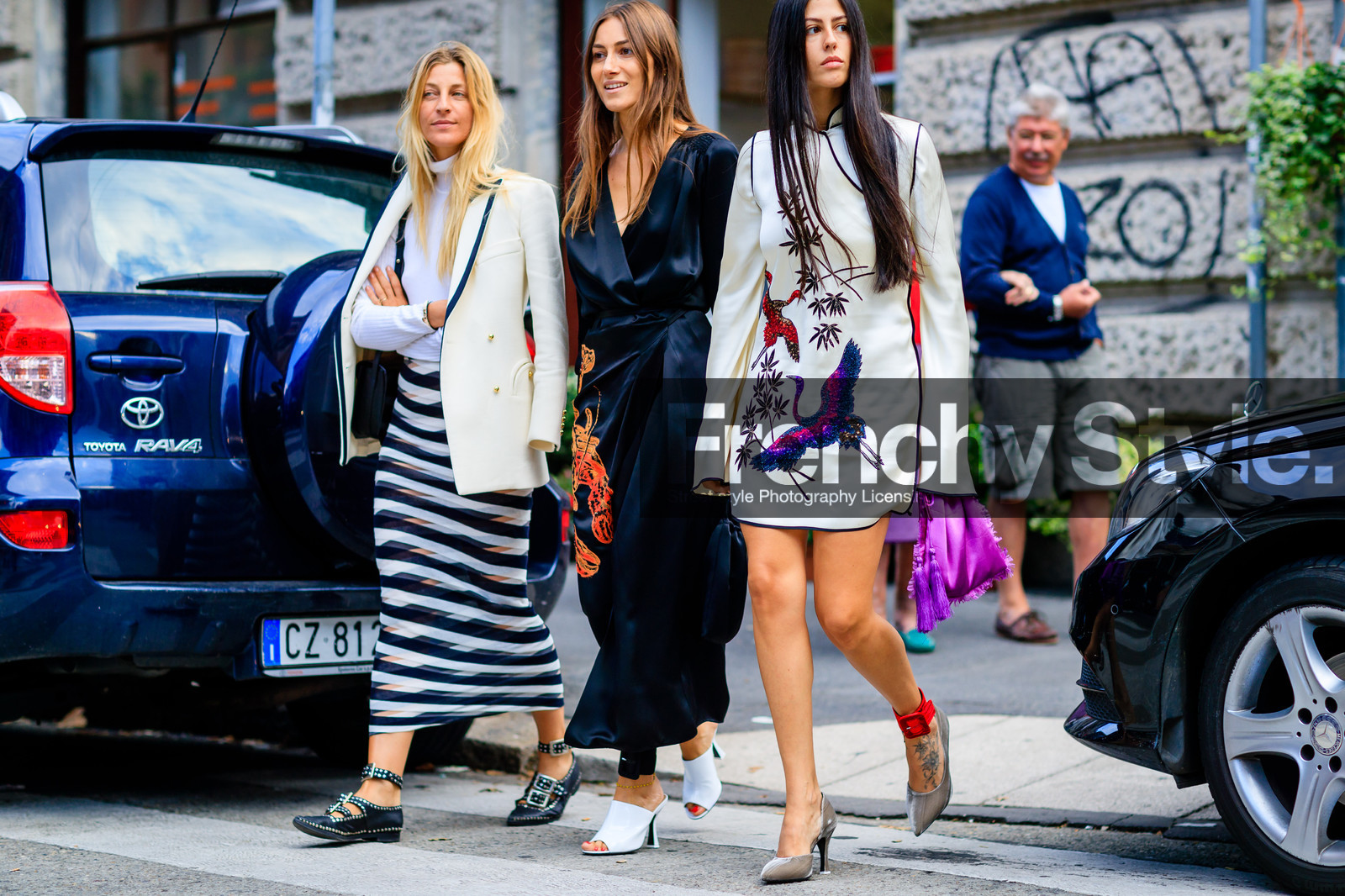 ada kokosar, atmosphere details, ballerinas, beige shoes, black and white, black bag, black dress, black shoes, blazer, fashion week, frenchystyle, full length, FW, geometric, gilda ambrosio, Giorgia Tordini, graphic skirt, high heels, horizontal, japanese print, jonathan paciullo, leather bag, leather shoes, MFW, MILAN, mules, printed dress, printed skirt, purple bag, robe, SPRING SUMMER 2017, SS 17, street style, striped skirt, stripes, turtleneck sweater, white dress, white jacket, white shoes, white sweater