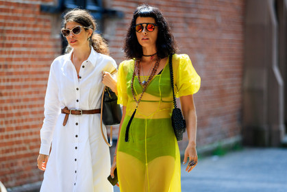 black bag, black bra, brown belt, earrings, leather bag, leather belt, necklace, see through, sunglasses, white dress, yellow dress, fashion week, frenchystyle, FW, jonathan paciullo, street style, NYFW, NEW YORK, SPRING SUMMER 2019, SS 19, atmosphere details, horizontal, detail