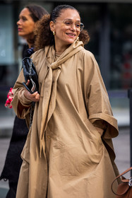aviator glasses, bag, beige jacket, beige raincoat, beige scarf, black bag, denim, glasses, jacket, raincoat, scarf, fashion week, frenchystyle, FW, jonathan paciullo, street style, PFW, PARIS, SPRING SUMMER 2022, SS 22, vertical, atmosphere details