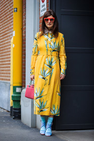 AUTUMN WINTER 2016-2017, AW 16-17, blue sandals, blue shoes, blue socks, FALL WINTER 2016-2017, fashion week, fendi, floral, frenchystyle, full length, FW, FW 16-17, high heels, jonathan paciullo, leather bag, LFW, LONDON, long dress, MENSWEAR, pink bag, printed dress, printed jacket, street style, sunglasses, transparent heel, valentina ferragni, valentina siragusa, vertical, yellow dress, yellow jacket
