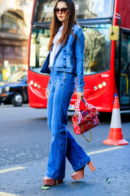 AUTUMN WINTER 2017-2018, AW 17-18, blue denim, bow collar, denim jacket, denim pants, Doina Ciobanu, FALL WINTER 2017-2018, fashion week, frenchystyle, full length, FW, FW 17-18, gucci, high heels, jeans, jonathan paciullo, leather bag, leather shoes, LFW, LONDON, pink shoes, red bag, street style, sunglasses, trousers, vertical, white shirt