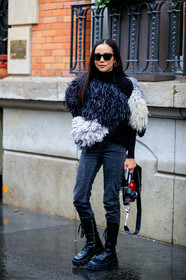 yoyo cao, black pullover, black sunglasses, black jeans, black leather boots, high boots, flat boots, big sole boots, laced boots, prada boots, fringe pullover, dark grey pullover, white pullover, sacai pullover, turtleneck pullover, fashion week, frenchystyle, FW, jonathan paciullo, street style, PFW, PARIS, vertical, full length
