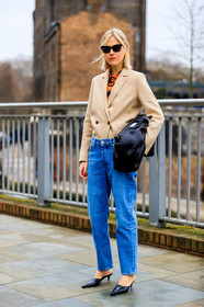 beige jacket, black bag, black shoes, blazer, blue denim, denim pants, high heels, jeans, leather bag, leather shoes, linda tol, maison martin margiela, sunglasses, trousers, tucked in, street style, jonathan paciullo, FW, frenchystyle, fashion week, LFW, LONDON, AUTUMN WINTER 2019-2020, AW 19-20, FW 19-20, FALL WINTER 2019-2020, vertical, full length