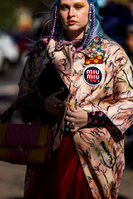 bag, blue hair, coat, floral print, flower, Kristen Bateman, miu miu coat, orange bag, pink bag, print, red skirt, skirt, fashion week, frenchystyle, FW, jonathan paciullo, street style, PFW, PARIS, SPRING SUMMER 2022, SS 22, vertical, atmosphere details