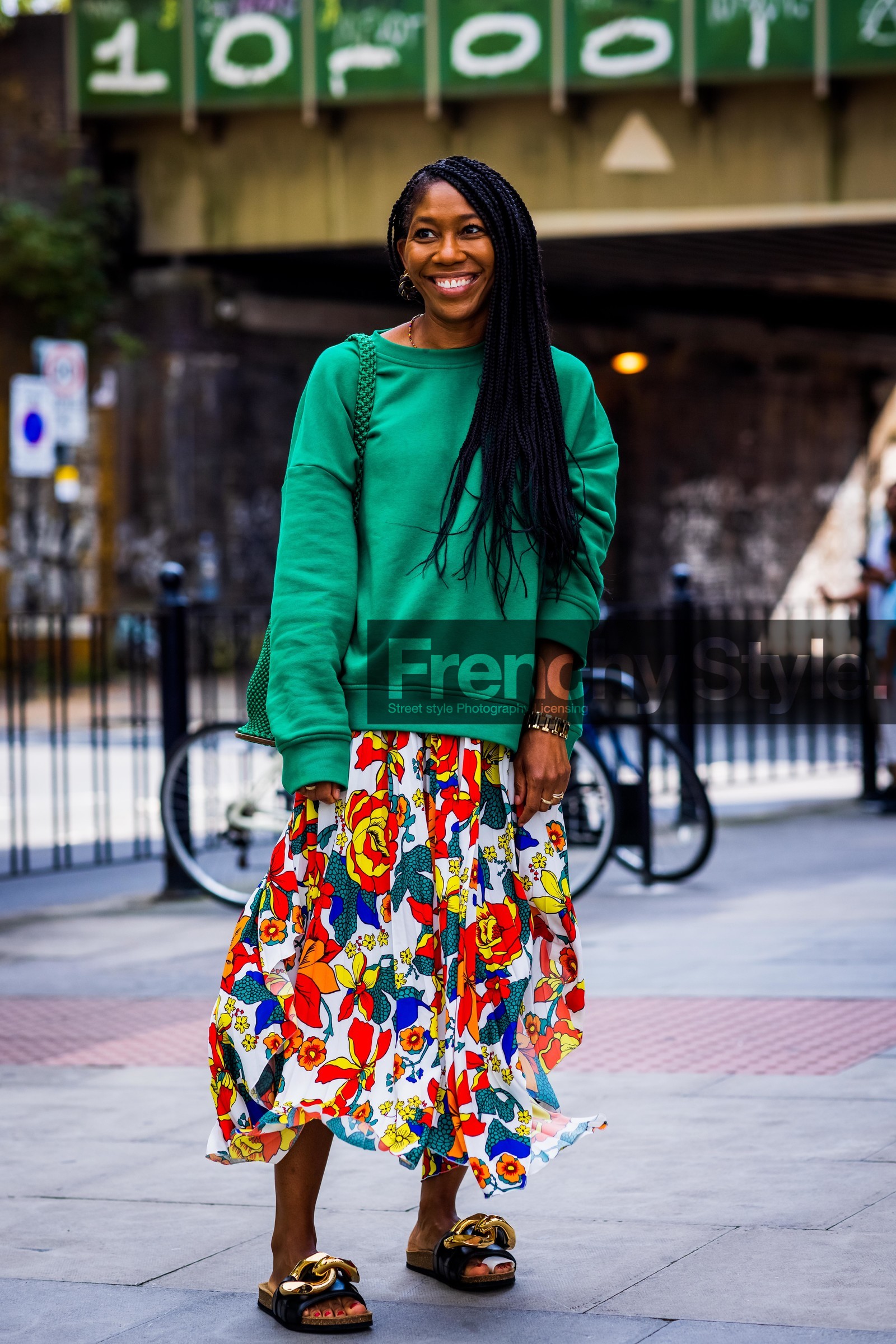 jumper, green, midi skirt, flowers, print, fashion week, frenchystyle, FW, jonathan paciullo, street style, SS 22, SPRING SUMMER 2022, LFW, LONDON, vertical, full length