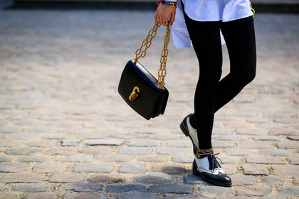 black and white shoes, black bag, bracelet, christian dior, derbies, leather bag, leather shoes, rings, tights, white shirt, fashion week, frenchystyle, FW, jonathan paciullo, street style, PFW, PARIS, horizontal, atmosphere details, detail, AUTUMN WINTER 2018-2019, FALL WINTER 2018-2019, FW 18-19, caro daur