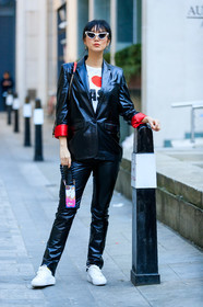 black jacket, black pants, black suit, blazer, leather shoes, leather suit, printed t shirt, sunglasses, trousers, white sneakers, white t shirt, fashion week, frenchystyle, FW, jonathan paciullo, street style, LFW, LONDON, AUTUMN WINTER 2019-2020, AW 19-20, FW 19-20, FALL WINTER 2019-2020, vertical, full length