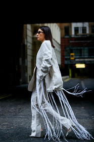 blazer, fringes, grey jacket, grey pants, grey suit, patricia contreras, patricia manfield, sunglasses, trousers, white top, street style, jonathan paciullo, FW, frenchystyle, fashion week, LFW, LONDON, AUTUMN WINTER 2019-2020, AW 19-20, FW 19-20, FALL WINTER 2019-2020, vertical, full length