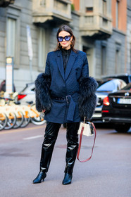 AUTUMN WINTER 2017-2018, AW 17-18, black and white bag, black fur, black jacket, black pants, black shoes, black top, blazer, earrings, FALL WINTER 2017-2018, fashion week, frenchystyle, full length, FW, FW 17-18, graphic jacket, high heels, jonathan paciullo, leather bag, leather pants, leather shoes, MFW, MILAN, printed jacket, street style, striped jacket, sunglasses, tone on tone, total look black, trousers, vertical, vinyl, zina charkoplia