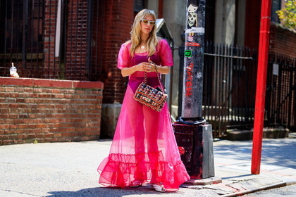 black bra, chanel handbag, courtney trop, embroidered bag, leather bag, leather shoes, pink dress, see through, sequined bag, sunglasses, white shoes, fashion week, frenchystyle, FW, jonathan paciullo, street style, NYFW, NEW YORK, SPRING SUMMER 2019, SS 19, atmosphere details, horizontal, full length