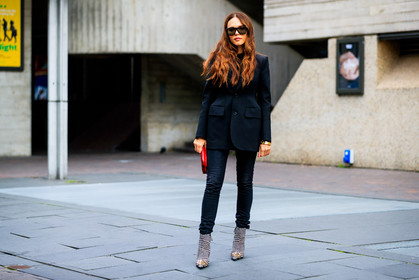 balenciaga, black and white shoes, black denim, black jacket, blazer, denim pants, evangelie smyrniotaki, golden details, high heels, houndstooth pattern, jeans, leather bag, leather shoes, long hair, red bag, sunglasses, trousers, fashion week, frenchystyle, FW, jonathan paciullo, street style, LFW, LONDON, SPRING SUMMER 2019, SS 19, atmosphere details, horizontal, full length