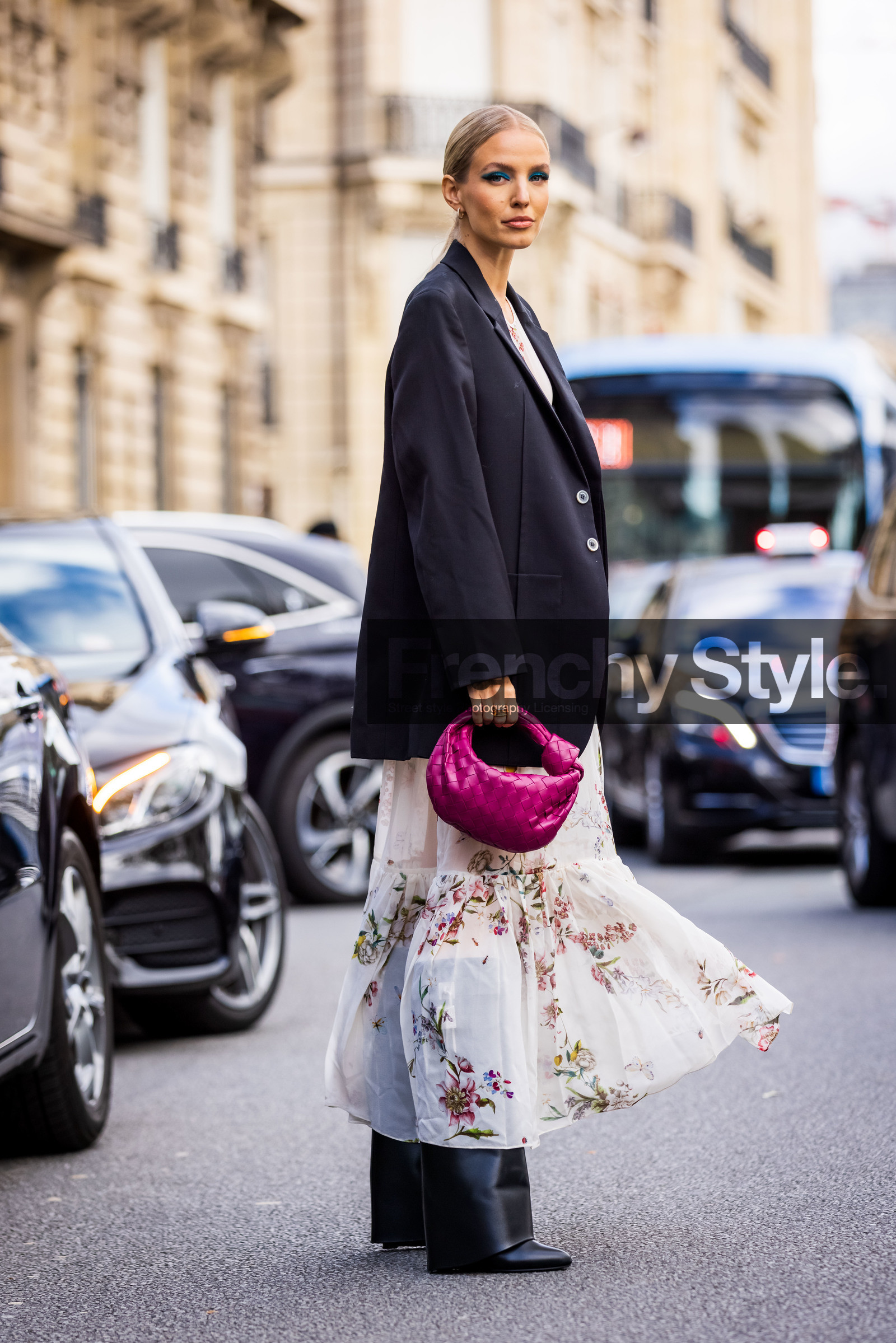 bag, black blazer, black boots, blazer, boots, bottega veneta bag, dress, floral, floral print, flower, givenchy boots, leather boots, Leonie Hanne, pink bag, printed dress, transparent dress, white dress, fashion week, frenchystyle, FW, jonathan paciullo, street style, PFW, PARIS, SPRING SUMMER 2022, SS 22, vertical, full length