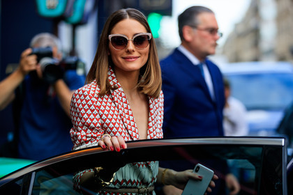 blazer, graphic jacket, printed jacket, red jacket, sunglasses, fashion week, frenchystyle, FW, jonathan paciullo, street style, PFW, PARIS, atmosphere details, horizontal, detail, AUTUMN WINTER 2018-2019, FALL WINTER 2018-2019, FW 18-19, olivia palermo