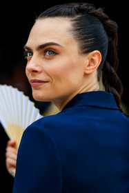 hair details, back details, plaited hair, ponytail, ponytail, cara delevingne, fashion week, frenchystyle, FW, jonathan paciullo, street style, PFW, PARIS, AUTUMN WINTER 2021-2022, FALL WINTER 2021-2022, FW 21-22, vertical, atmosphere details, detail, portrait, model