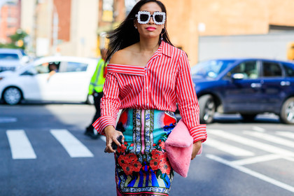 atmosphere details, detail, fashion week, flower, frenchystyle, fun sunglasses, fur bag, FW, graphic shirt, horizontal, jonathan paciullo, multicolor skirt, NEW YORK, NYFW, off the shoulder, pink bag, printed skirt, red shirt, SPRING SUMMER 2018, SS 18, street style, striped shirt, stripes, sunglasses