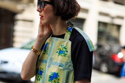 atmosphere details, black t shirt, detail, fashion week, floral, flower, frenchystyle, FW, golden jewelry, horizontal, jonathan paciullo, leather dress, MENSWEAR, PARIS, PFW, printed dress, red lips, SPRING SUMMER 2017, SS 17, street style, sunglasses, yellow dress