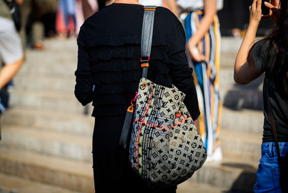 beige bag, black jacket, graphic bag, leather bag, louis vuitton, monogram, printed bag, fashion week, frenchystyle, FW, jonathan paciullo, street style, PFW, PARIS, atmosphere details, horizontal, detail, AUTUMN WINTER 2018-2019, FALL WINTER 2018-2019, FW 18-19
