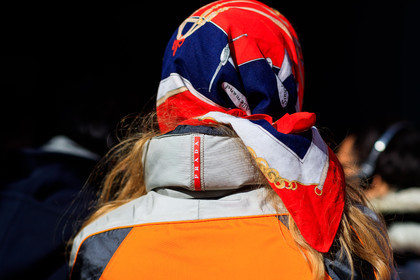 graphic jacket, orange jacket, prada, printed jacket, red scarf, street style, jonathan paciullo, FW, frenchystyle, fashion week, NYFW, NEW YORK, AUTUMN WINTER 2018-2019, AW 18-19, FALL WINTER 2018-2019, FW 18-19, atmosphere details, horizontal, detail, laura maria wulff