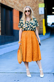 chloe king, fashion week, floral, flowers, frenchystyle, full length, FW, green shirt, high heels, jonathan paciullo, leather bag, leather shoes, NEW YORK, NYFW, orange bag, orange skirt, printed shirt, SPRING SUMMER 2018, SS 18, street style, suede bag, sunglasses, vertical, white shoes