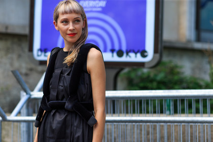 atmosphere details, black dress, detail, fashion week, frenchystyle, FW, horizontal, jonathan paciullo, MENSWEAR, PARIS, PFW, red lips, SPRING SUMMER 2017, SS 17, street style