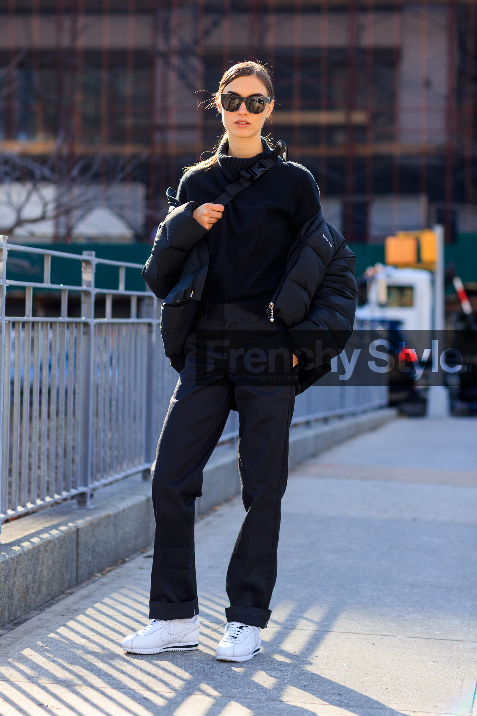 black jacket, black pants, black sweater, down jacket, leather shoes, nike, sunglasses, tone on tone, total look black, trousers, white sneakers, fashion week, frenchystyle, FW, jonathan paciullo, street style, NYFW, NEW YORK, AUTUMN WINTER 2018-2019, AW 18-19, FALL WINTER 2018-2019, FW 18-19, vertical, full length, model
