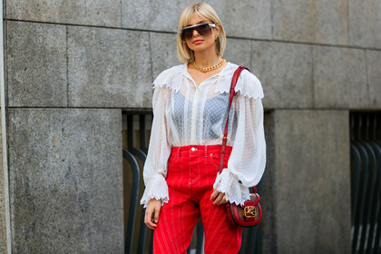 xenia adonts, big sunglasses, white sunglasses, futurist shape sunglasses, smoked sunglasses, louis vuitton sunglasses, golden necklace, big chain necklace, white shirt, white blouse, plumetis blouse, plumetis shirt, ruffle blouse, ruffle shirt, sheer boots, sheer shirt, golden earrings, multi earrings, hoop earrings, mini hoop earrings, diamond earrings, stone earrings, green earrings, anissa kermiche earrings, shoulder bag, etro bag, red leather bag, brown leather bag, cachemere printed bag, red pants, red jeans, striped jeans, striped pants, mugler pants, patchwork jeans, patchwork pants, fashion week, frenchystyle, FW, jonathan paciullo, street style, MFW, MILAN, AUTUMN WINTER 2020-2021, FALL WINTER 2020-2021, FW 20-21, horizontal, atmosphere details, detail