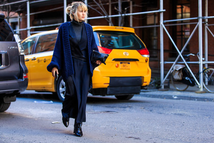 atmosphere details, AUTUMN WINTER 2016-2017, AW 16-17, black boots, black clutch, blue cardigan, blue dress, brooke testoni, fashion week, frenchystyle, full length, FW, FW 16-17, grey sweater, hermès, high heels, horizontal, jonathan paciullo, leather boots, leather clutch, long dress, long skirt, navy skirt, navy sweater, NEW YORK, NYFW, silk dress, street style, turtleneck sweater, woman