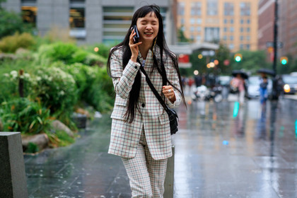 checked, checked suit, graphic jacket, graphic pants, graphic suit, leather bag, model, plaid, printed jacket, printed pants, printed suit, trousers, white jacket, white pants, white suit, yuka mannami, fashion week, frenchystyle, FW, jonathan paciullo, street style, NEW YORK, NYFW, SPRING SUMMER 2020, SS 20, horizontal, atmosphere details, detail