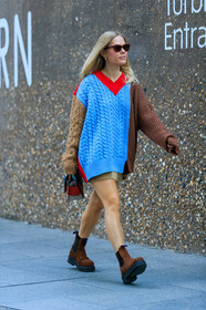 jessie bush, knitwear, multicolor pull over, knit dress, brown scale sunglasses, brown boots, suede boots, flat boots, multicolor bag, fashion week, frenchystyle, FW, jonathan paciullo, street style, vertical, full length