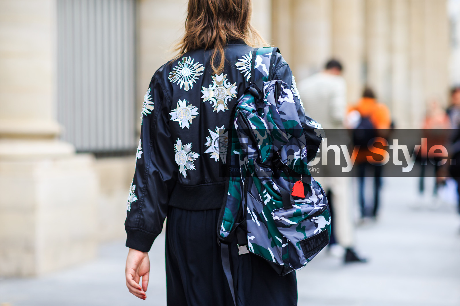 atmosphere details, back detail, backpack, black pants, bomber jacket, camouflage, detail, embroidered jacket, fashion week, frenchystyle, FW, horizontal, jonathan paciullo, kokon to zai, MENSWEAR, military, PARIS, PFW, printed bag, printed jacket, SPRING SUMMER 2017, SS 17, street style