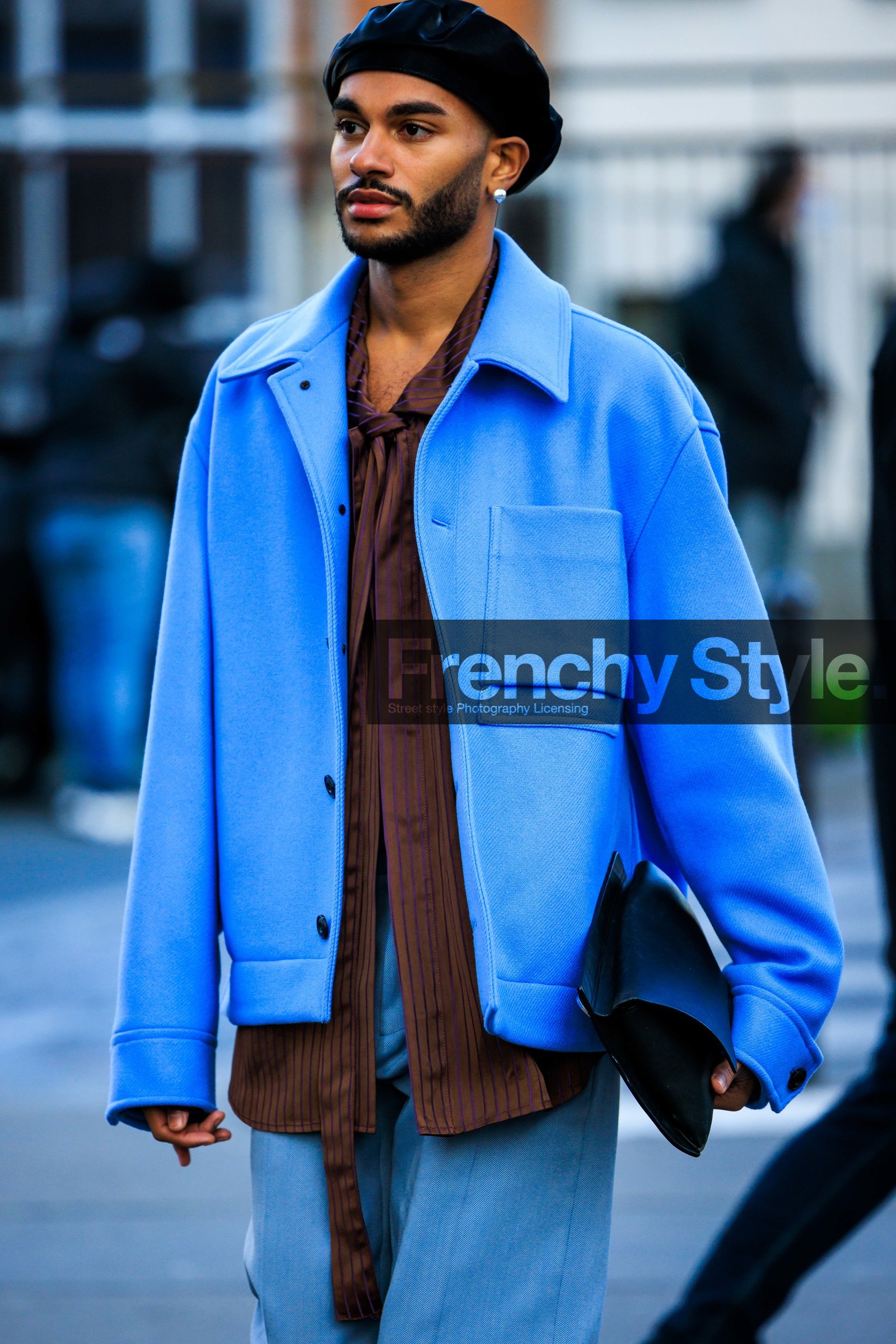menswear, fashion week, frenchystyle, FW, jonathan paciullo, street style, PFW, PARIS, AUTUMN WINTER 2022-2023, FALL WINTER 2022-2023, FW 22-23, atmosphere details, detail, vertical