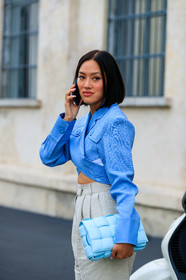 Tiffany Hsu, light blue jacket, cropped jacket, light beige pants, high waist pants, light blue leather bag, plaited bag, bottega veneta bag, carrot pants, fashion week, frenchystyle, FW, jonathan paciullo, street style, MFW, MILAN, SPRING SUMMER 2020, SS 20