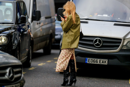 light green jacket, light green leather jacket, leather jacket, white dress, split dress, long dress, fruits printed dress, red dress, bicolor dress, black leather boots, high boots, high heels boots, back details, fashion week, frenchystyle, FW, jonathan paciullo, street style, LFW, LONDON, AUTUMN WINTER 2020-2021, FALL WINTER 2020-2021, FW 20-21, horizontal, atmosphere details, full length