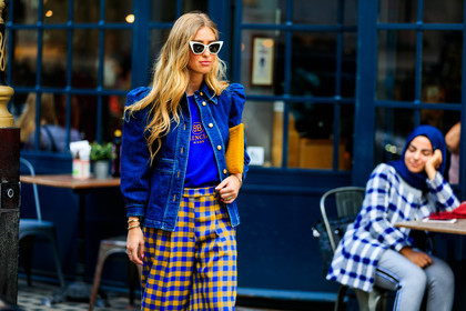 balenciaga, blue denim, blue t shirt, checked, denim jacket, emili sindlev, graphic pants, leather bag, plaid, printed pants, sunglasses, trousers, wide pant, yellow bag, yellow pants, fashion week, frenchystyle, FW, jonathan paciullo, street style, LFW, LONDON, SPRING SUMMER 2019, SS 19, atmosphere details, horizontal, detail