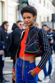 model, silvered earrings, dangling earrings, ethnic earrings, black jacket, embroidered jacket, striped jacket, multicolor jacket, cropped jacket, cropped top, red top, blue jeans, sailor pants, stone necklace, long necklace, fashion week, frenchystyle, FW, jonathan paciullo, street style, MFW, MILAN, AUTUMN WINTER 2020-2021, FALL WINTER 2020-2021, FW 20-21, vertical, atmosphere details, detail