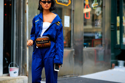blue jumpsuit, blue overall, brown bag, bustier top, fanny pack, graphic bag, gucci, leather bag, printed bag, sunglasses, trousers, white top, street style, jonathan paciullo, FW, frenchystyle, fashion week, NYFW, NEW YORK, SPRING SUMMER 2019, SS 19, atmosphere details, horizontal, detail