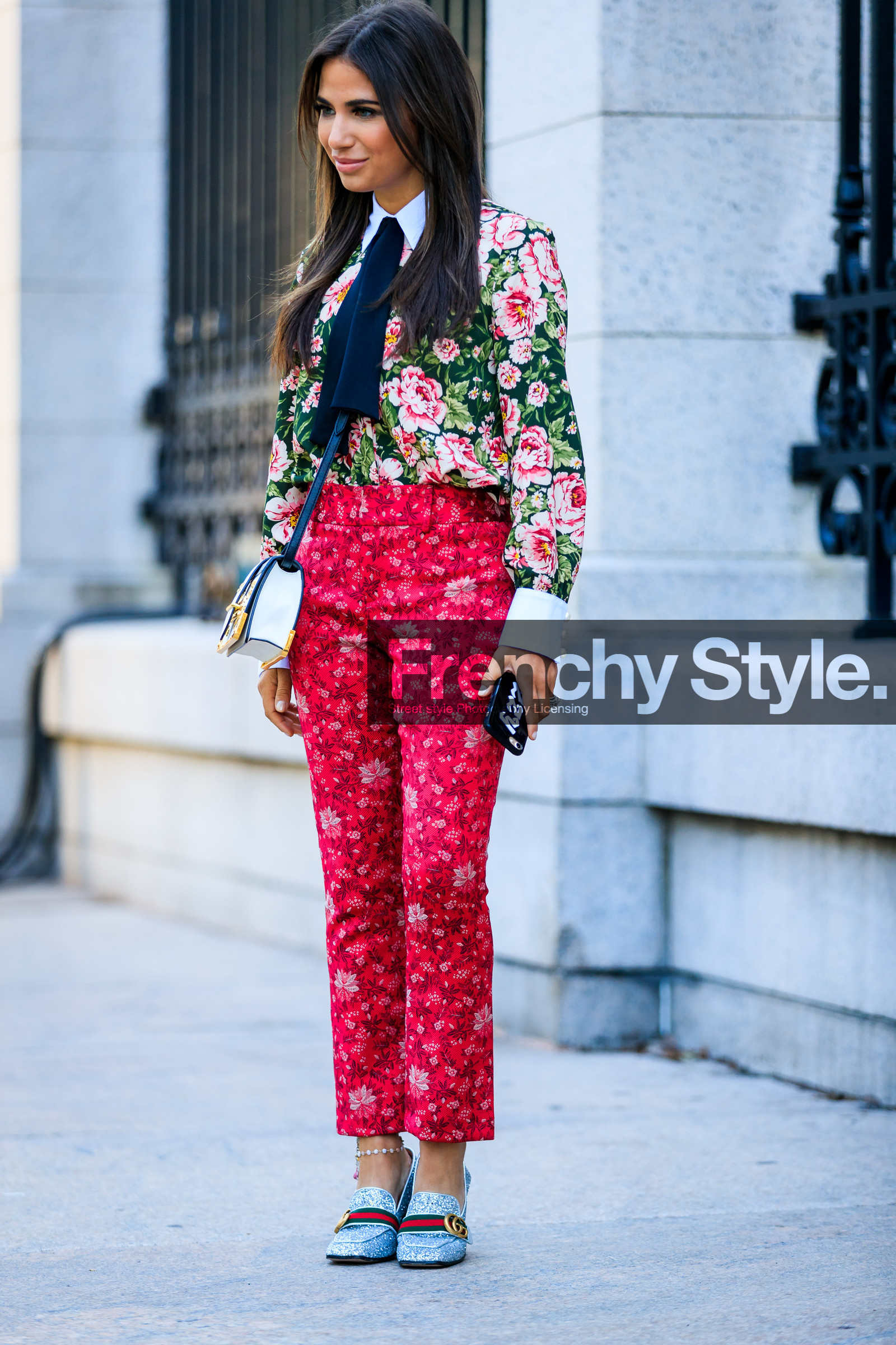 black and white bag, blue shoes, embroidered bag, fashion week, floral, flowers, frenchystyle, full length, FW, glitter, green shirt, gucci, jonathan paciullo, leather bag, NEW YORK, NYFW, prada, printed pants, printed shirt, red pants, shiny shoes, SPRING SUMMER 2018, SS 18, street style, trousers, vertical, white bag