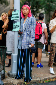 black bag, black pants, blazer, checked, chloé, dyed hair, graphic jacket, graphic pants, grey jacket, leather bag, pink hair, plaid, printed jacket, printed pants, striped pants, trousers, fashion week, frenchystyle, FW, jonathan paciullo, street style, NYFW, NEW YORK, SPRING SUMMER 2019, SS 19, vertical, full length