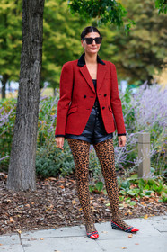 giovanna battaglia, celine sunglasses, square shape glasses, studs sunglasses, red jacket, checked jacket, black leather shorts, animal printed tights, beige tights, leopard printed tights, polka dots shoes, navy blue ballerina, 80's look, fashion week, frenchystyle, FW, jonathan paciullo, street style, vertical, full length