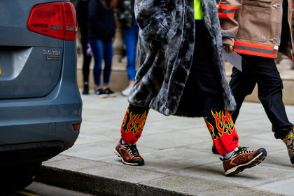black pants, Fur coat, graphic pants, grey coat, grey fur, leather shoes, printed pants, red sneakers, sweatpants, trousers, street style, jonathan paciullo, FW, frenchystyle, fashion week, LFW, LONDON, AUTUMN WINTER 2019-2020, AW 19-20, FW 19-20, FALL WINTER 2019-2020, horizontal, atmosphere details, detail