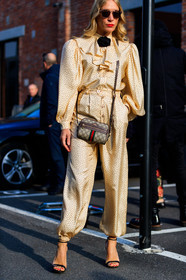 black shoes, brown bag, graphic bag, graphic pants, graphic shirt, gucci, high heels, leather bag, leather shoes, monogram, printed bag, printed pants, printed shirt, ruffles, sunglasses, trousers, white pants, white shirt, fashion week, frenchystyle, FW, jonathan paciullo, street style, MFW, MILAN, AUTUMN WINTER 2018-2019, FALL WINTER 2018-2019, FW 18-19, vertical, detail, atmosphere details