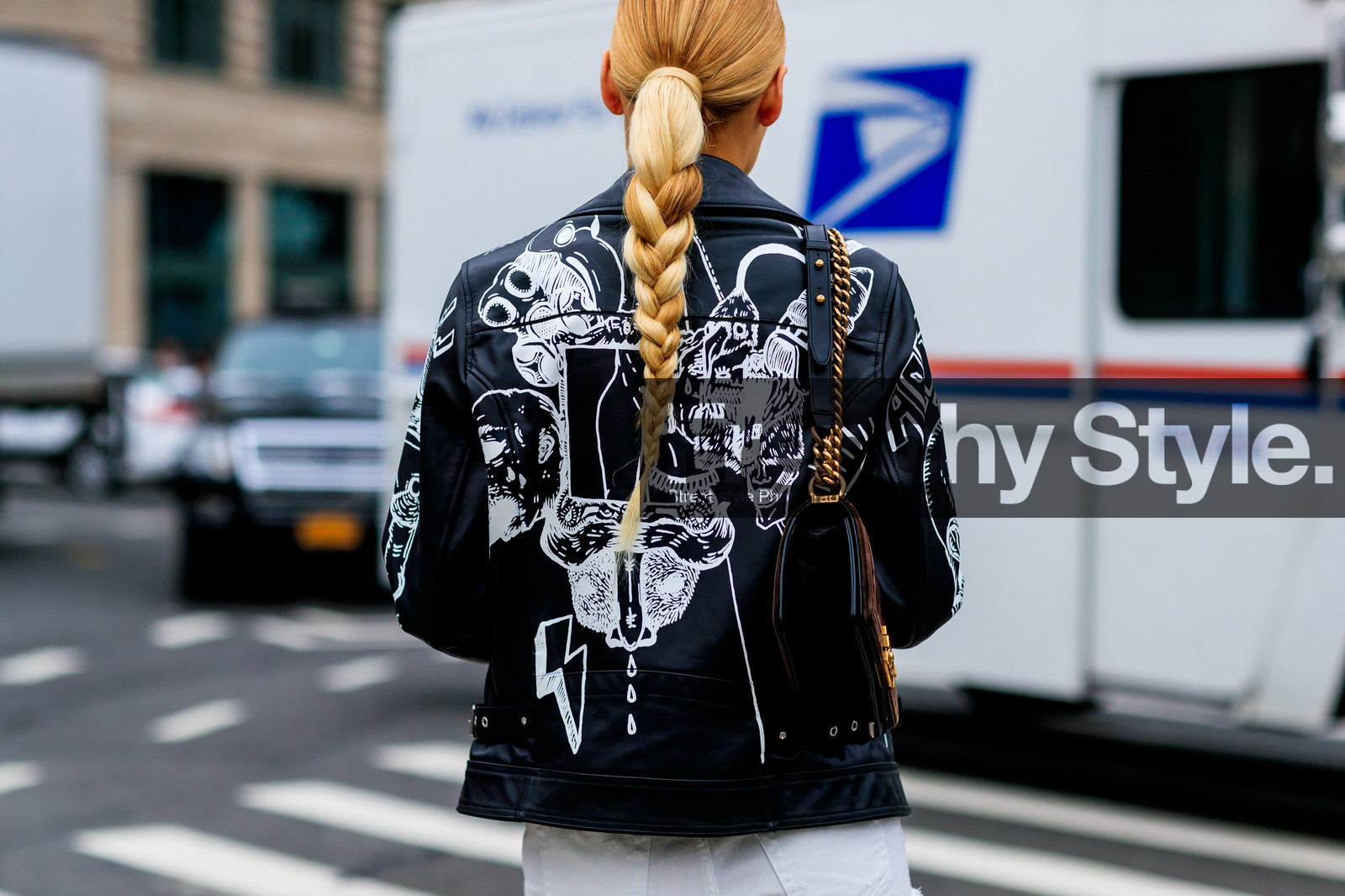 black bag, black jacket, braids, brown bag, chanel handbag, denim shorts, drawings, graphic jacket, leather bag, leather jacket, leather perfecto, printed jacket, white denim, white t shirt, model, fashion week, frenchystyle, FW, jonathan paciullo, street style, NYFW, NEW YORK, SPRING SUMMER 2019, SS 19, atmosphere details, horizontal, detail