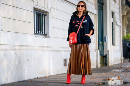 atmosphere details, black sweater, brown skirt, fashion week, frenchystyle, full length, FW, graphic bag, high heels, hoodie, horizontal, jonathan paciullo, leather bag, leather shoes, leather skirt, louis vuitton, PARIS, PFW, pleated skirt, printed bag, printed sweater, red bag, red shoes, SPRING SUMMER 2018, SS 18, street style, sunglasses, supreme