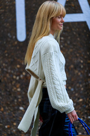 jeanette madsen, fashion week, frenchystyle, FW, jonathan paciullo, street style, vertical, detail, atmosphere details